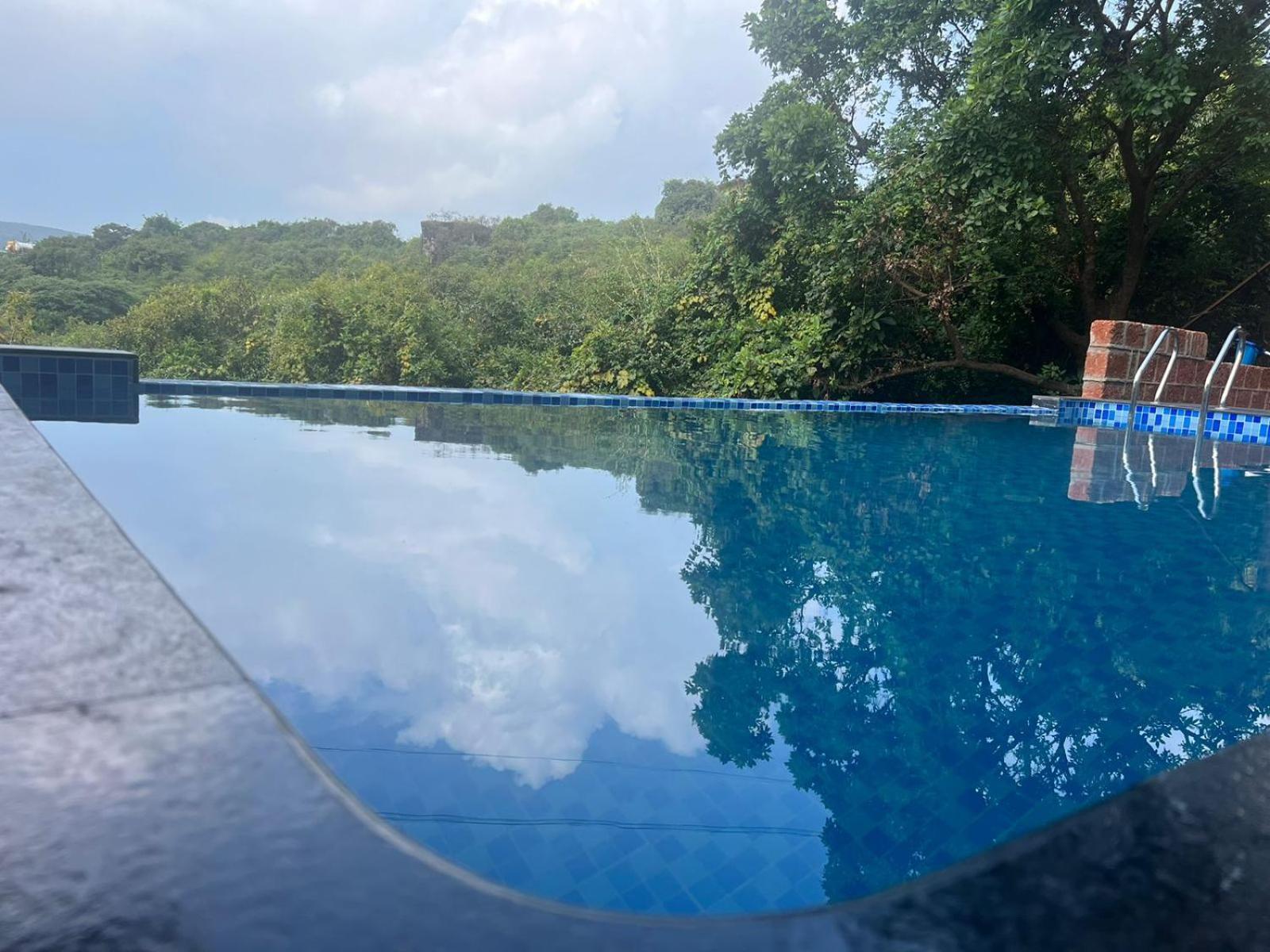 Skyinn Bungalow Mahābaleshwar Exterior foto